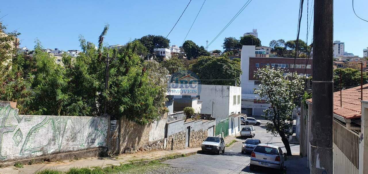 Lote / Terreno à venda no Carlos Prates: 