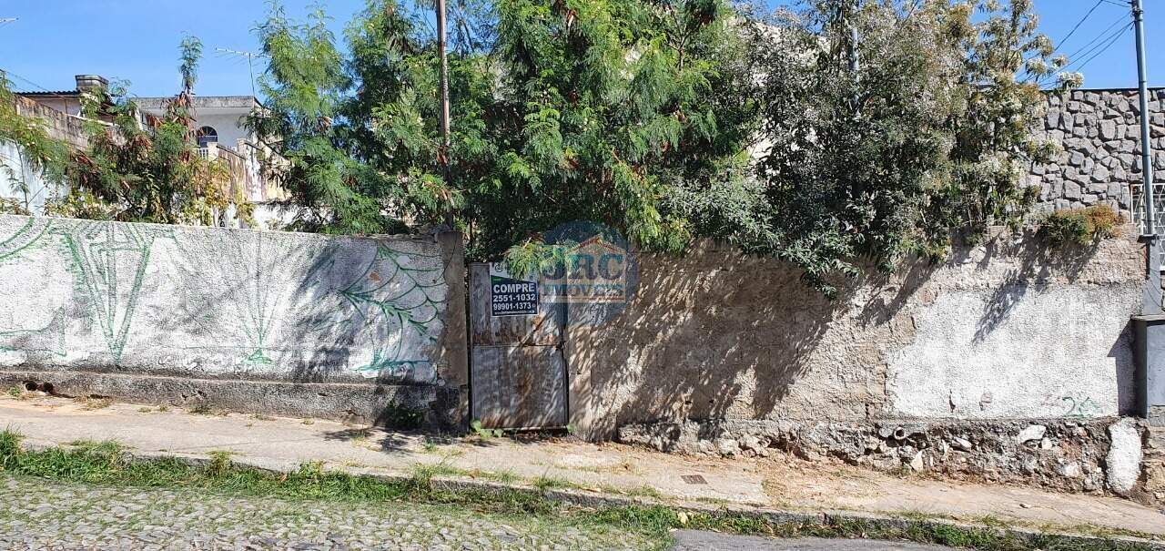 Lote / Terreno à venda no Carlos Prates: 