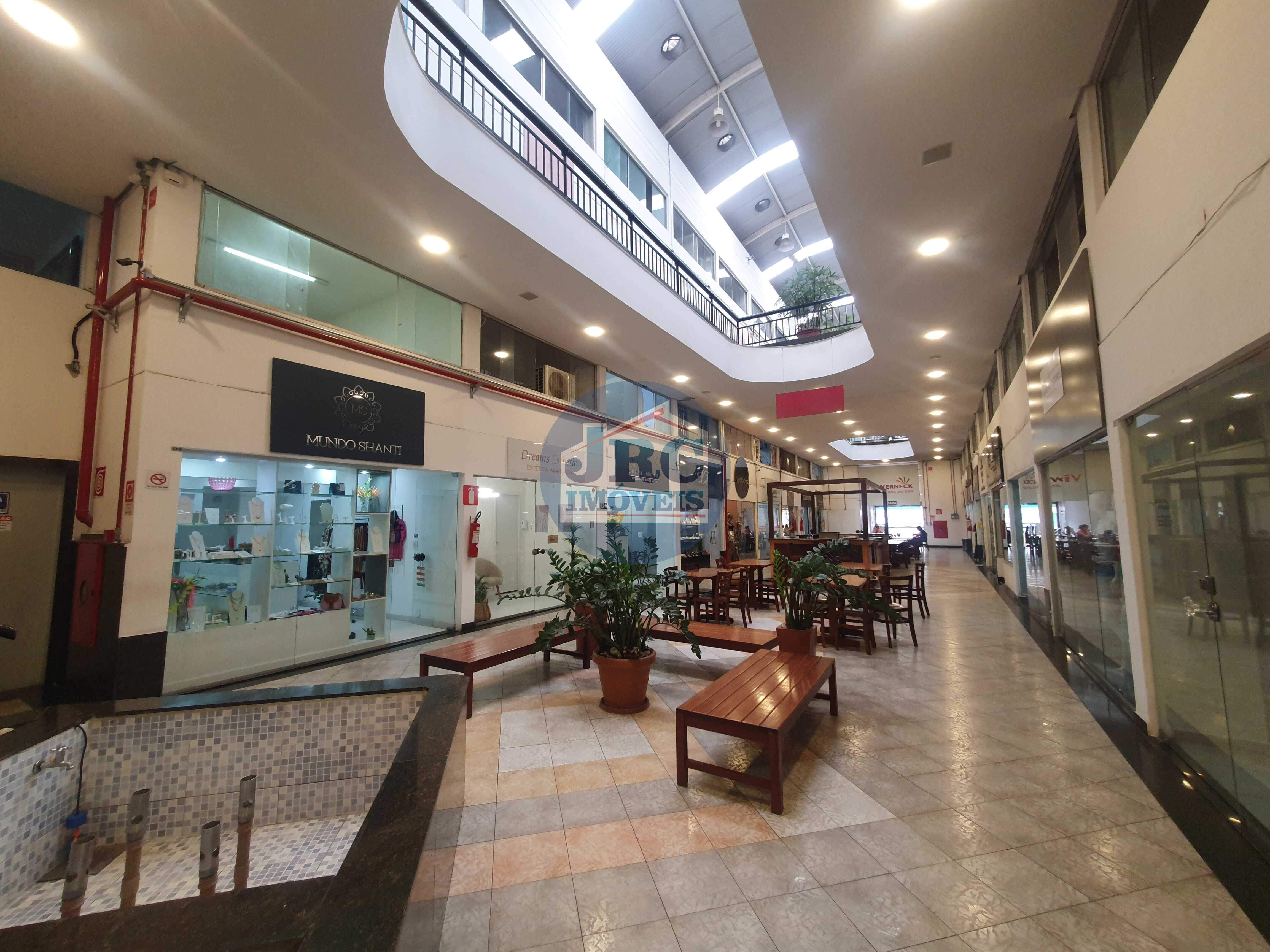 Loja / Salão / Ponto Comercial à venda no Buritis: 