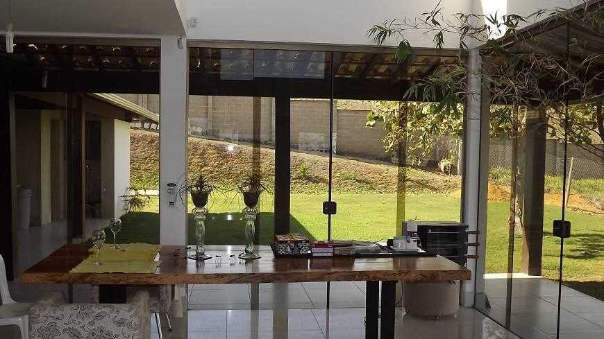 Casa de Condomínio à venda no Aeroporto: 