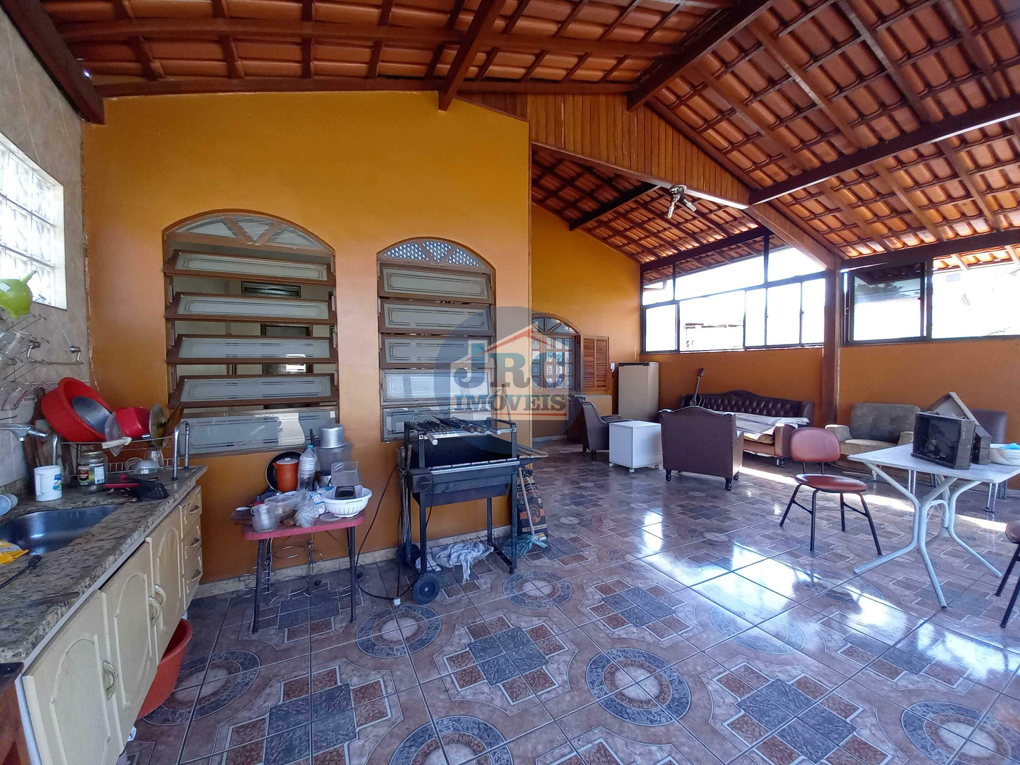 Casa à venda no Salgado Filho: 