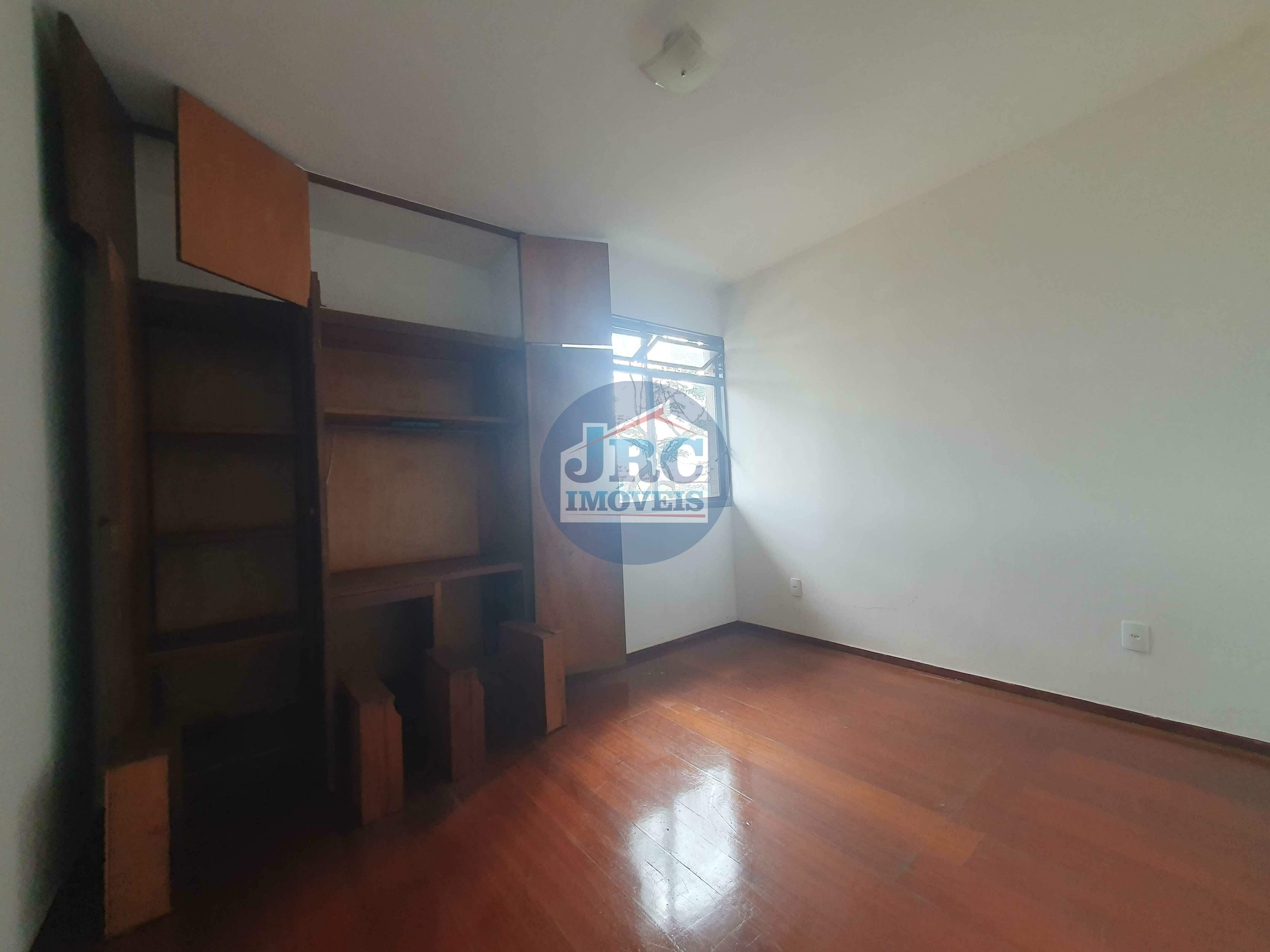 Apartamento à venda no Prado: 