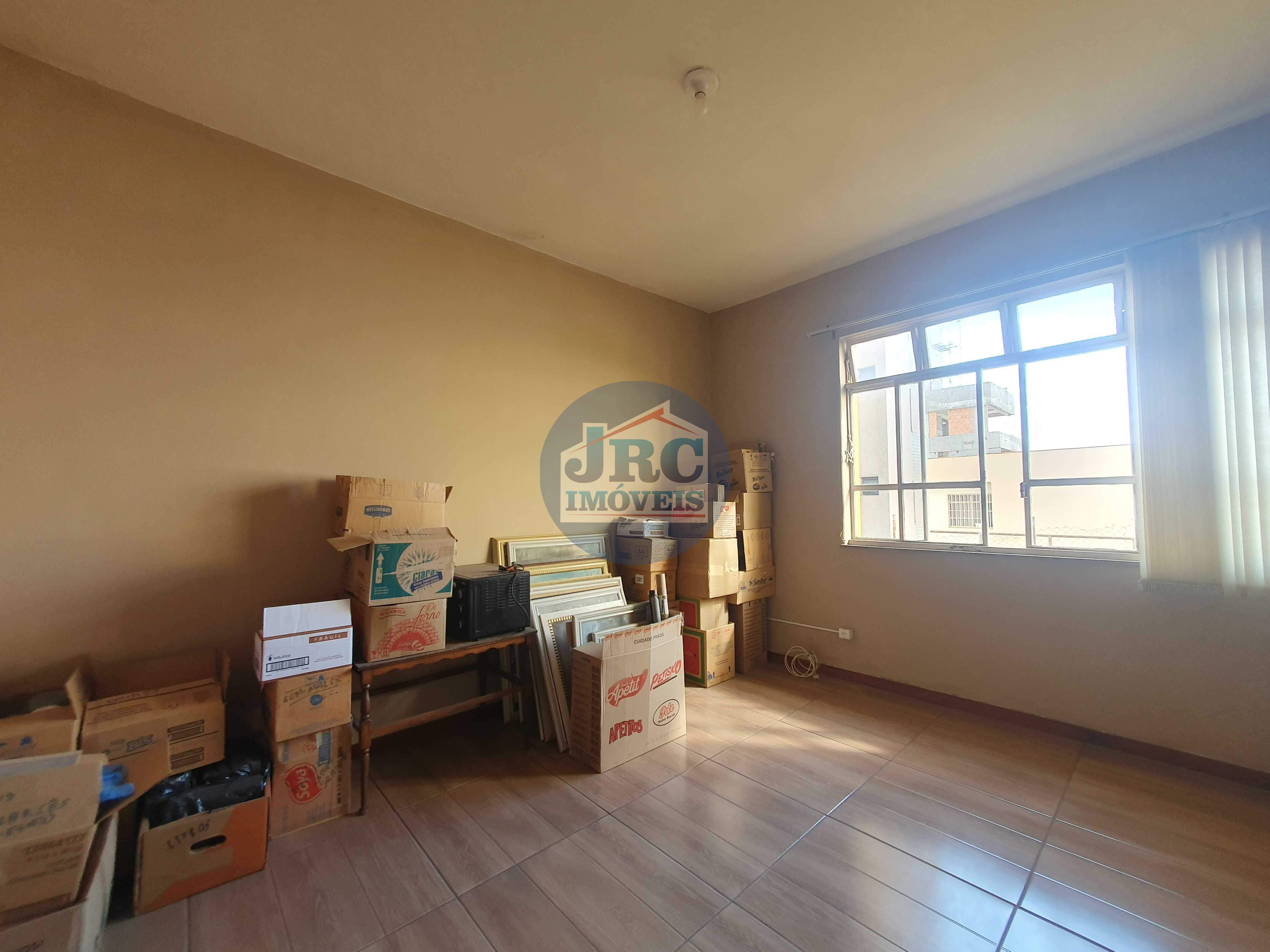 Casa à venda no Gutierrez: 