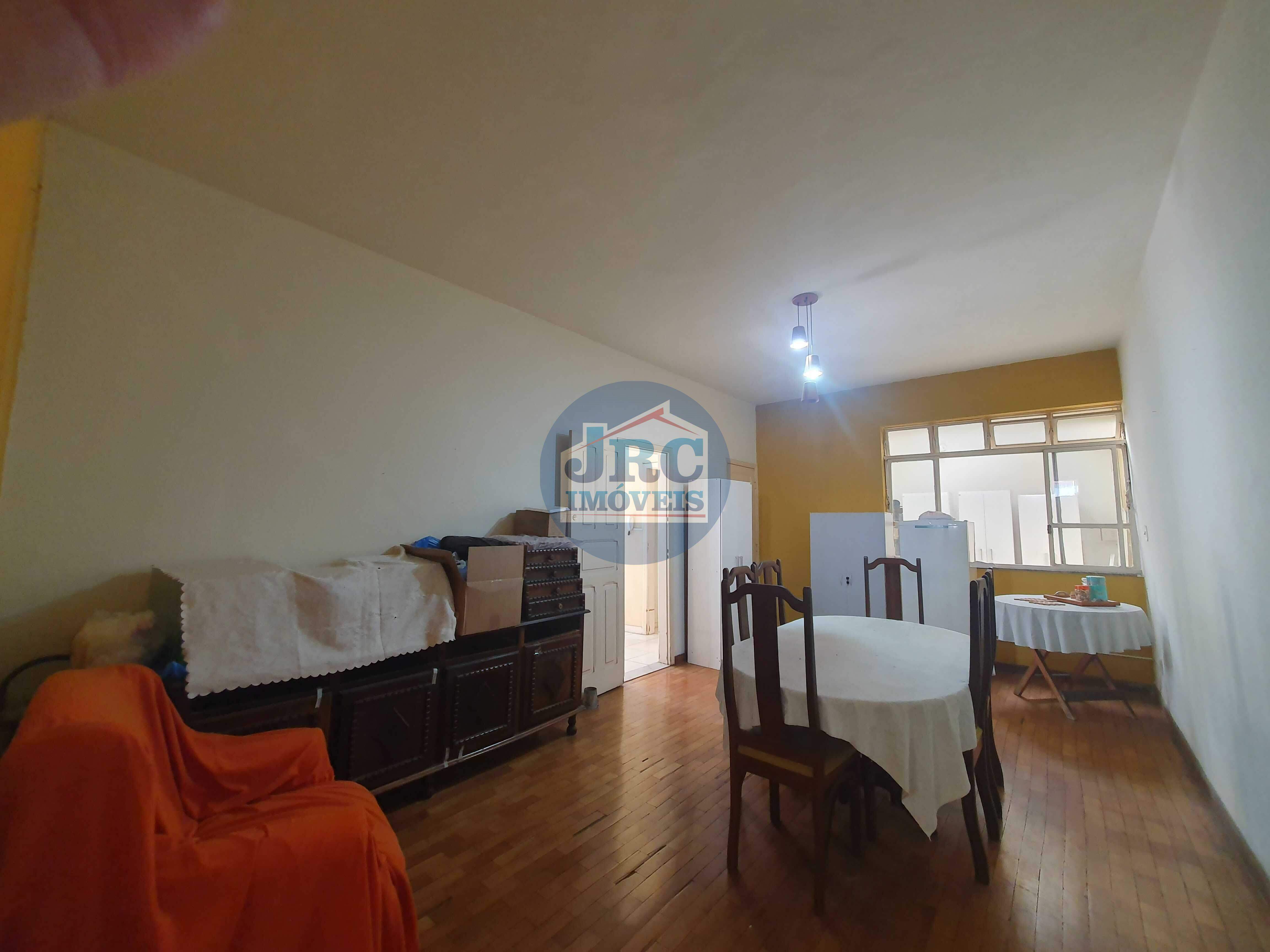 Casa à venda no Gutierrez: 