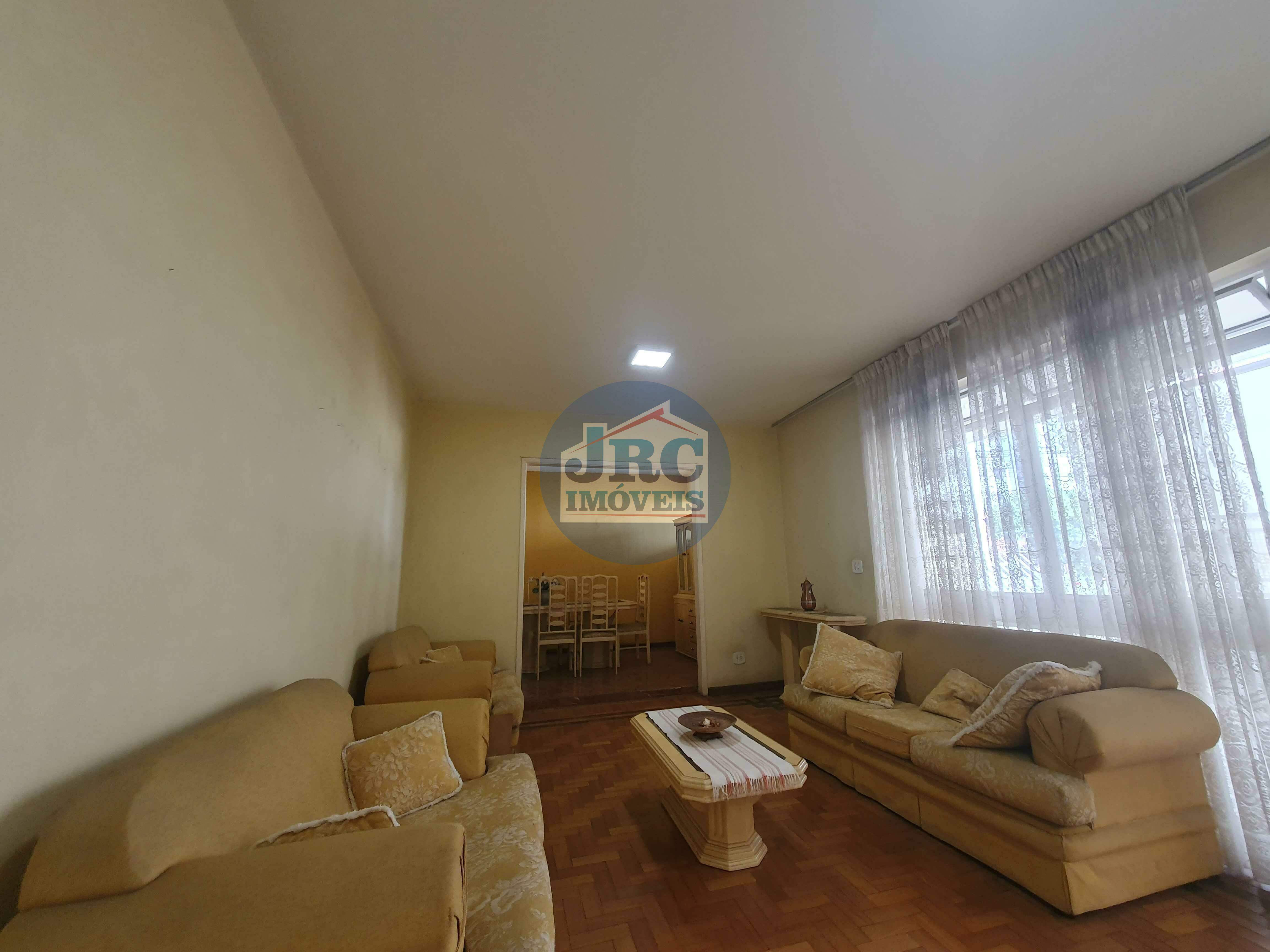 Casa à venda no Gutierrez: 