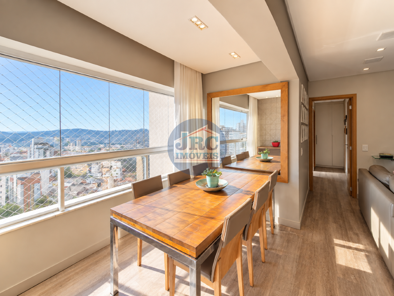 Apartamento à venda no Nova Suissa: 