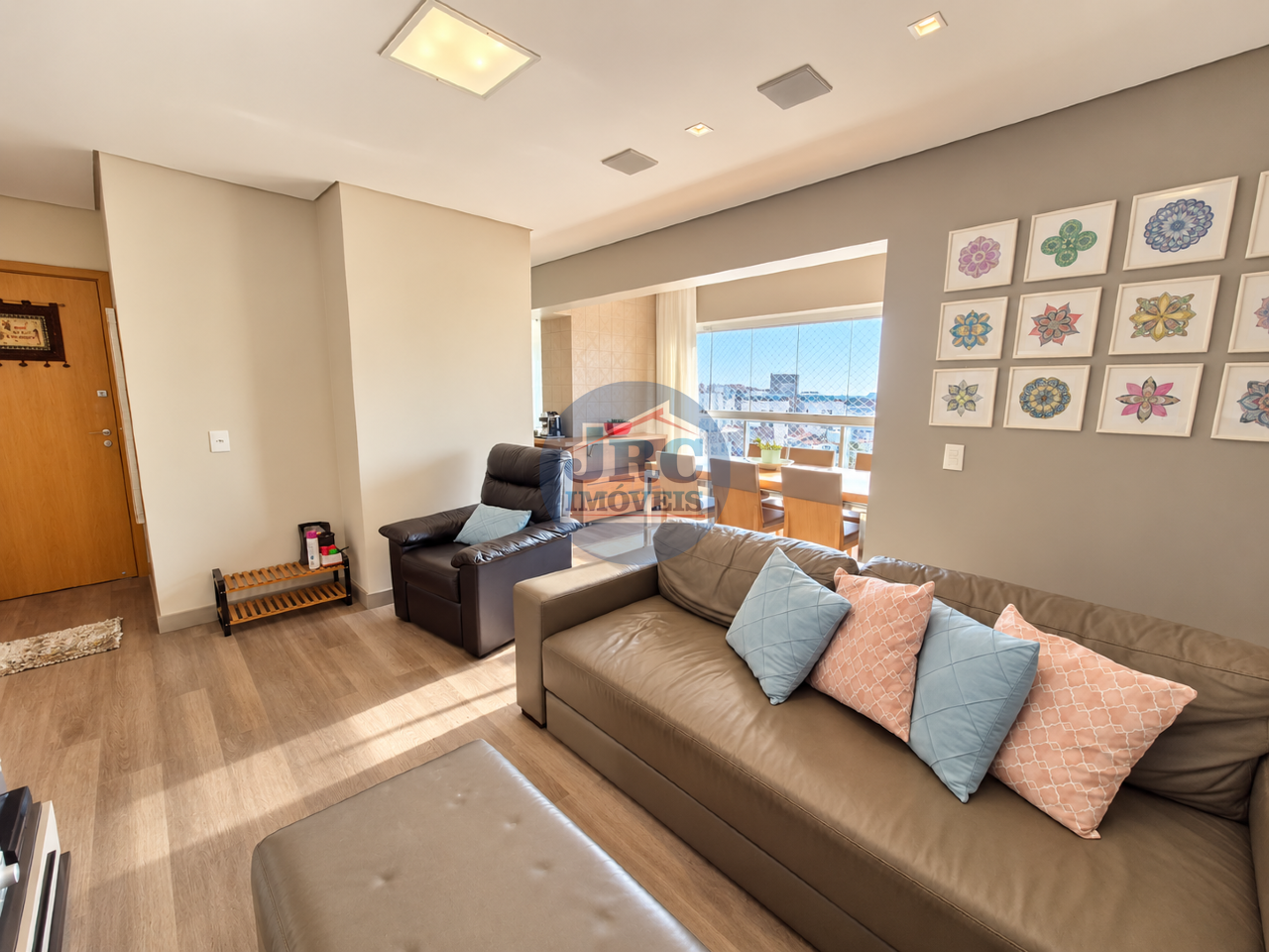 Apartamento à venda no Nova Suissa: 