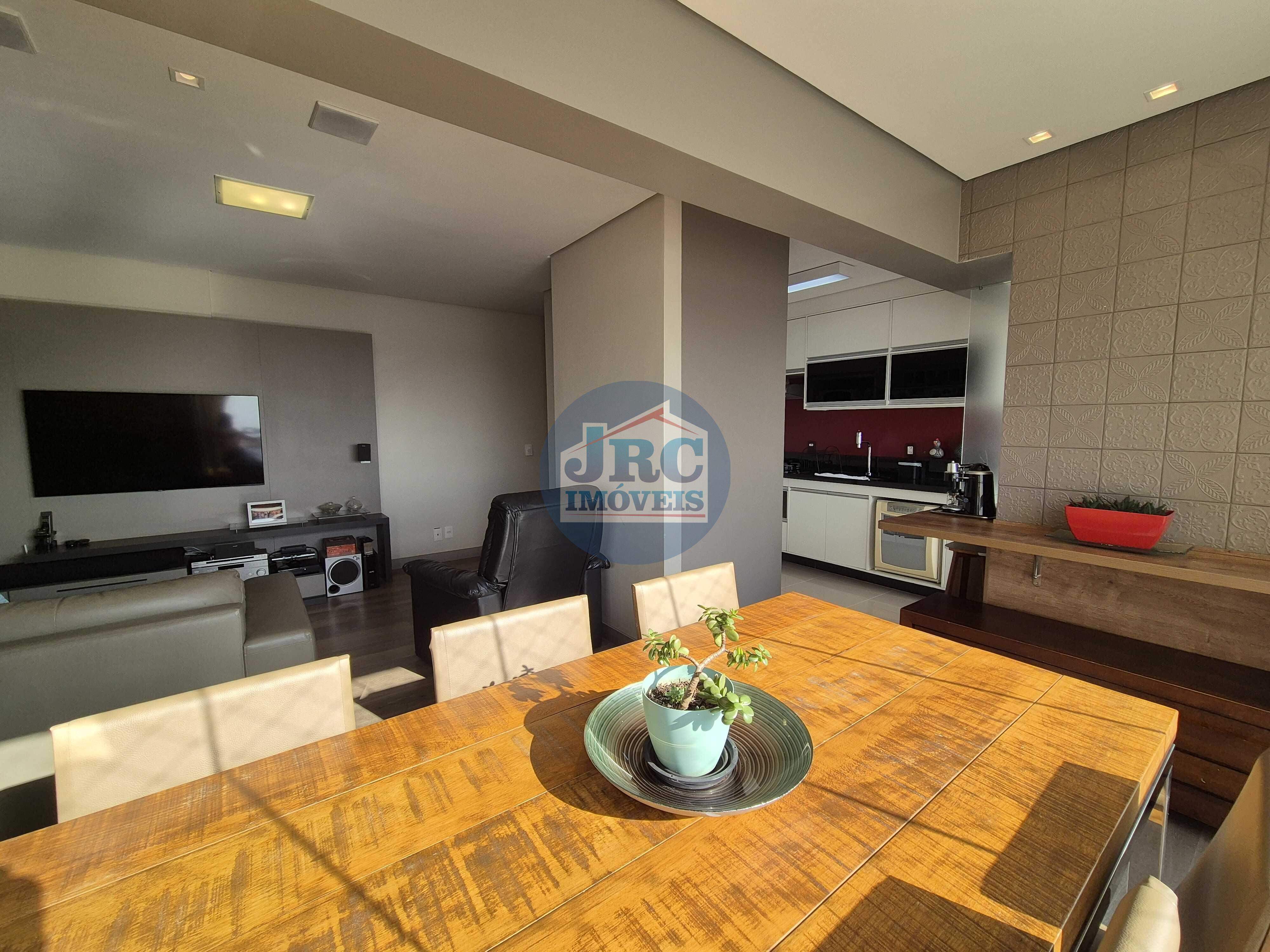 Apartamento à venda no Nova Suissa: 