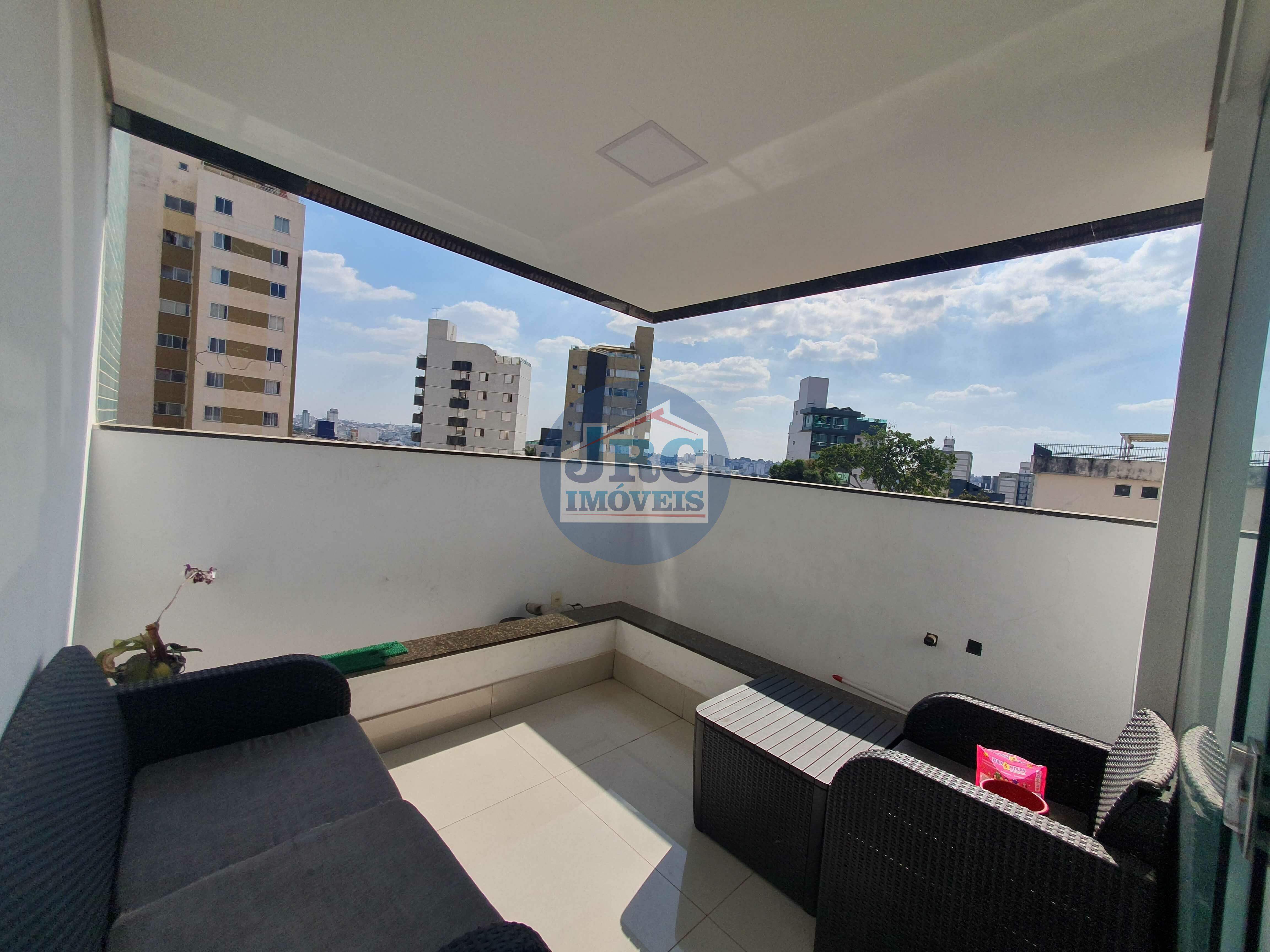 Apartamento à venda no Prado: 