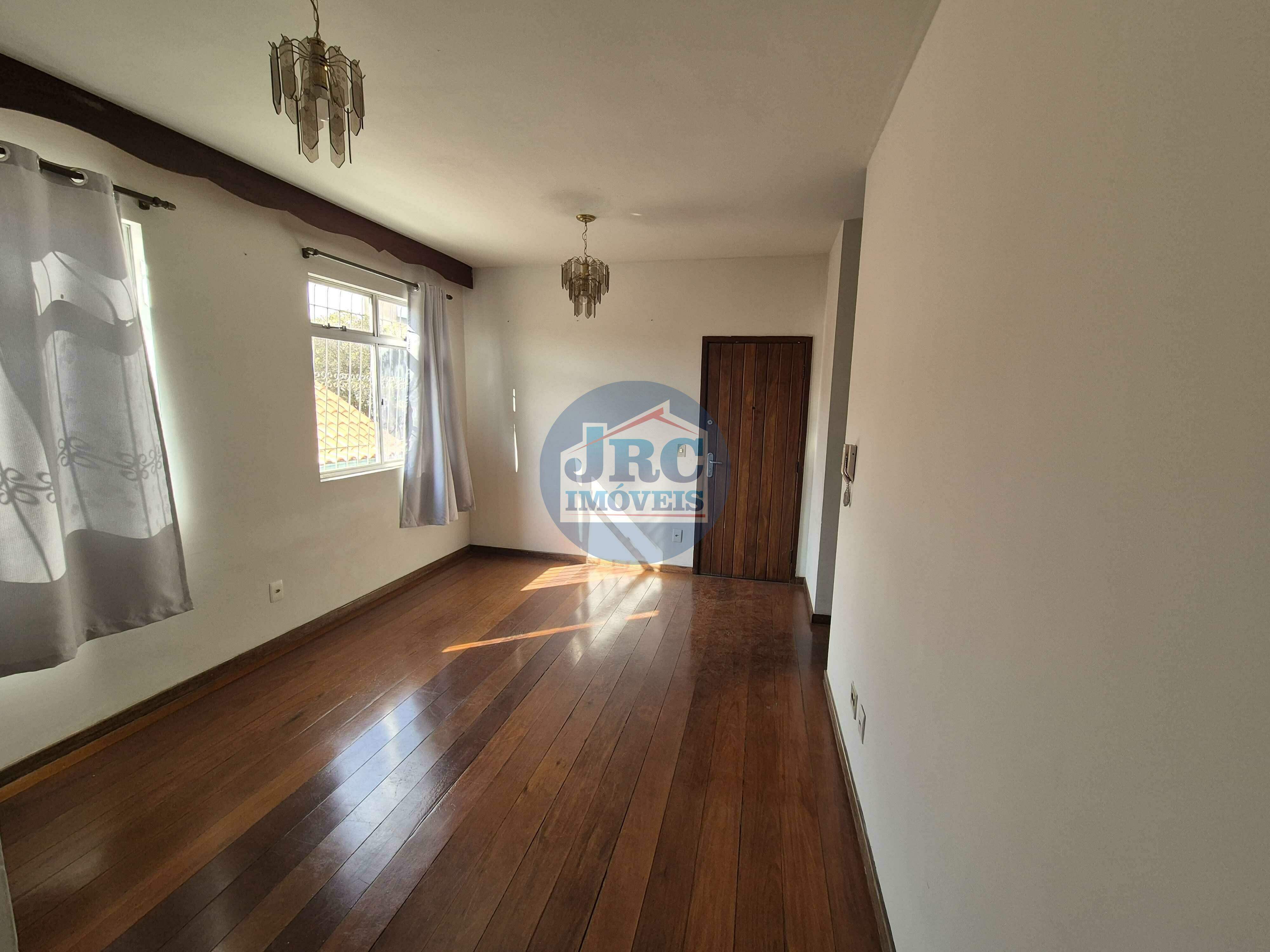 Apartamento à venda no Carlos Prates: 