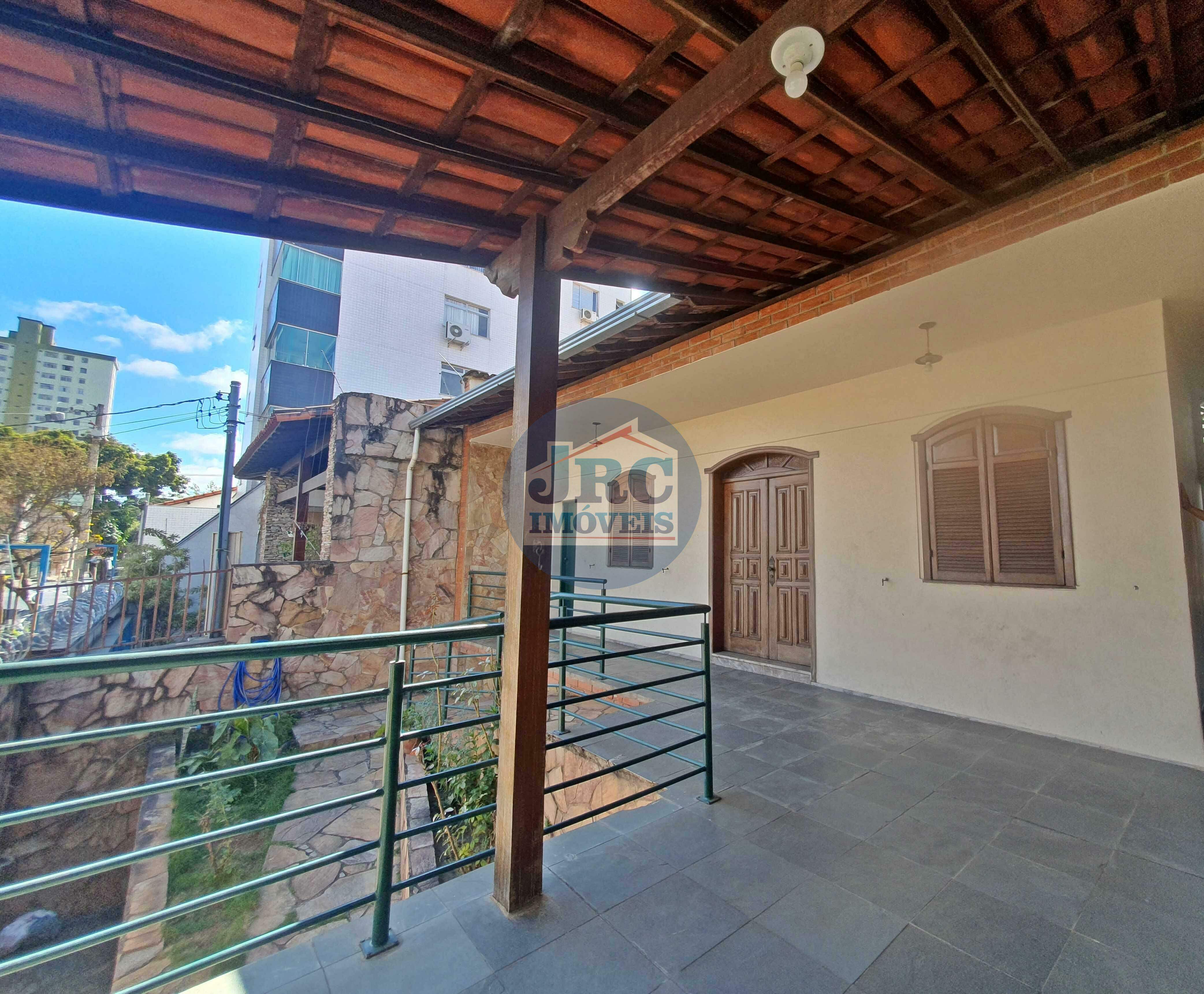Casa à venda no Nova Suissa: 