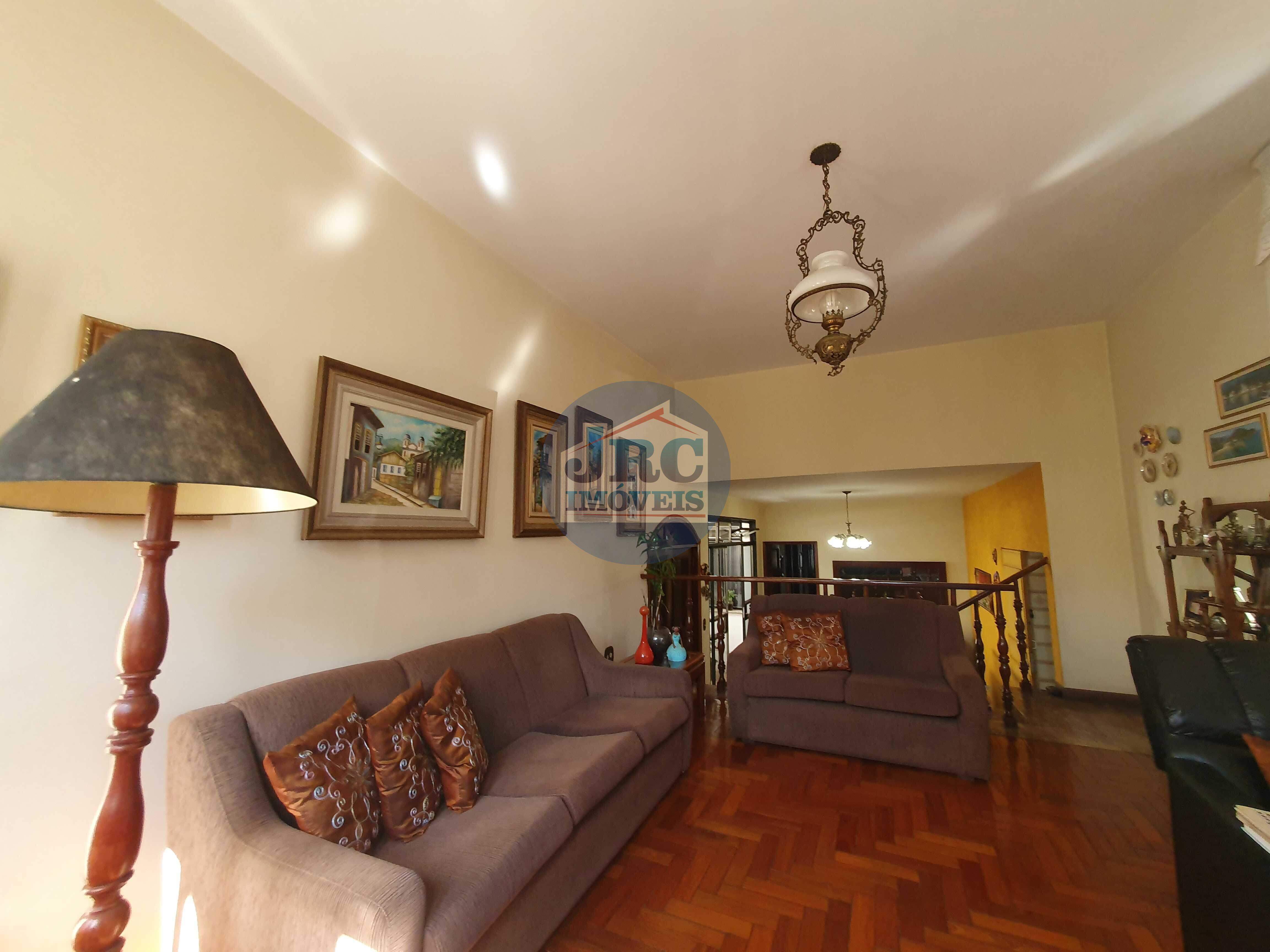 Casa à venda no Alto Barroca: 