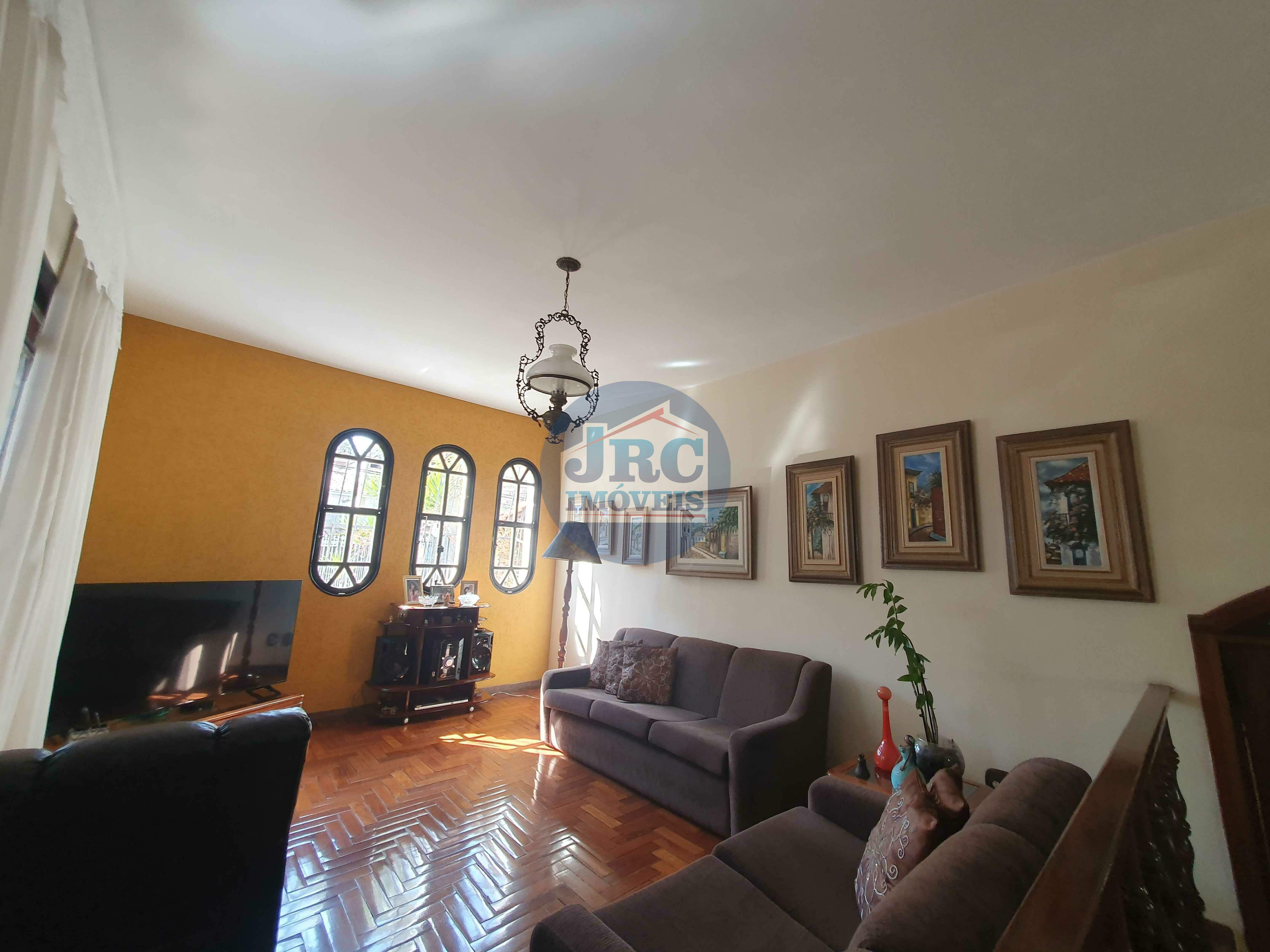 Casa à venda no Alto Barroca: 