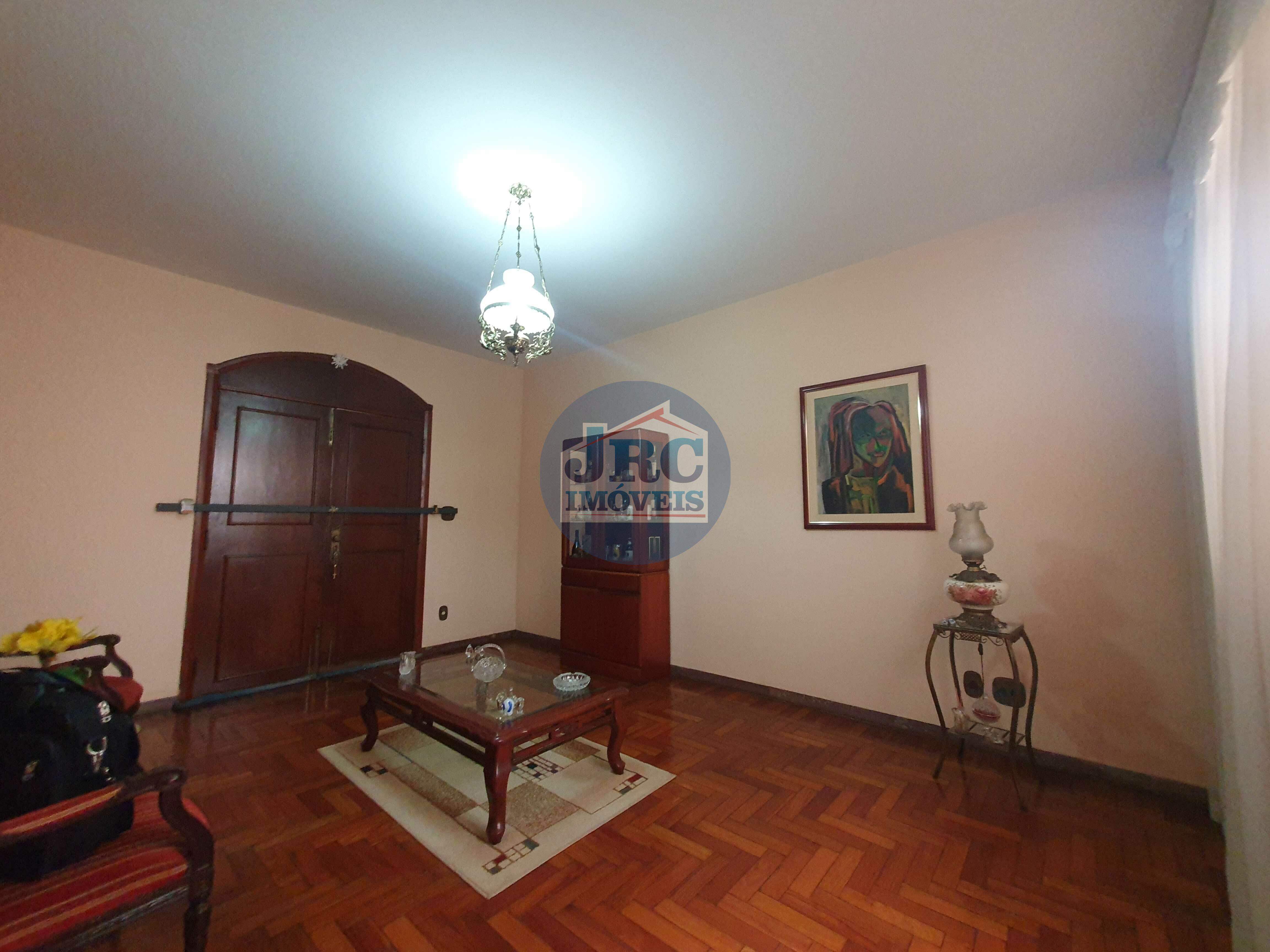 Casa à venda no Alto Barroca: 