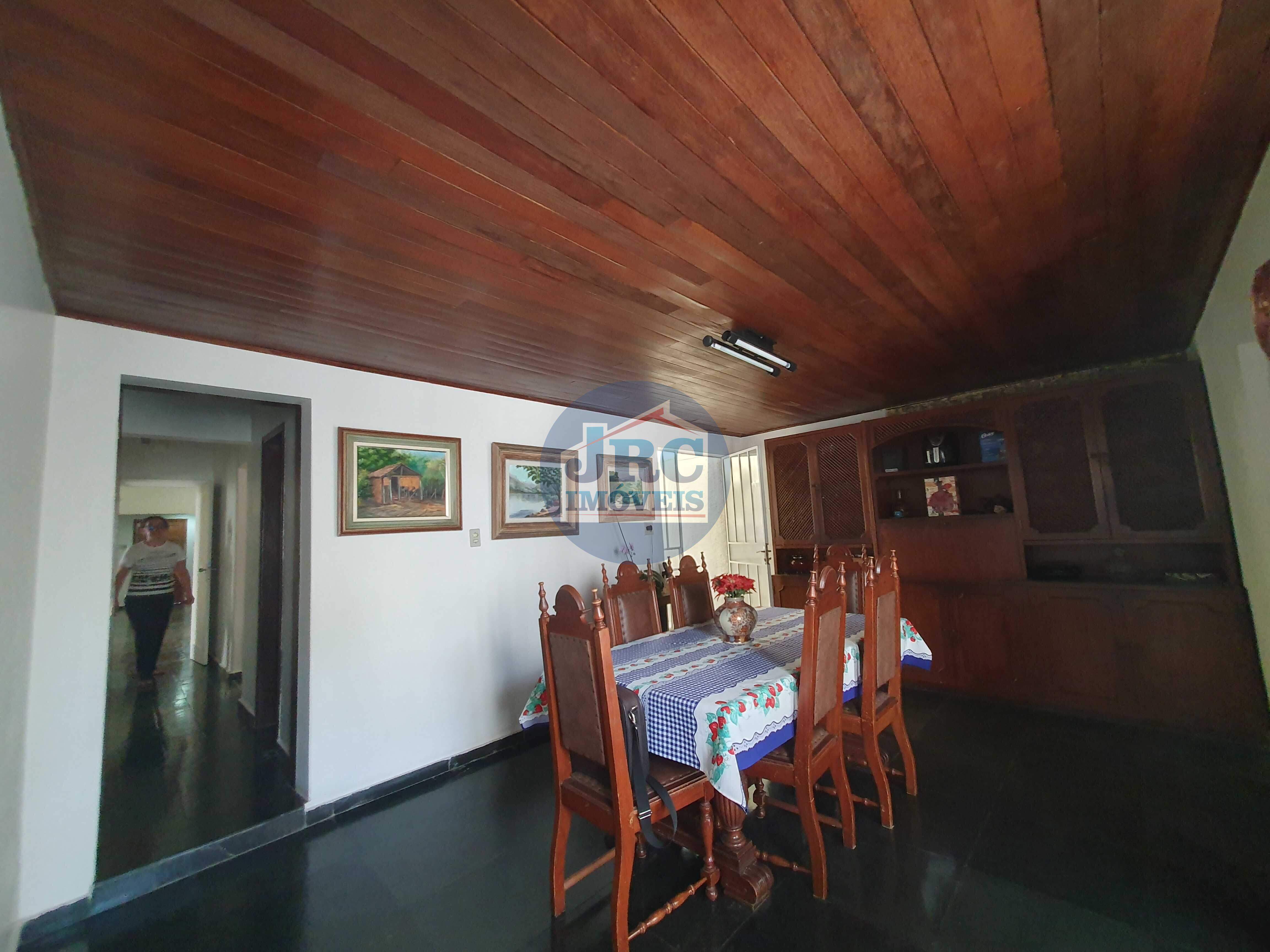 Casa à venda no Prado: 