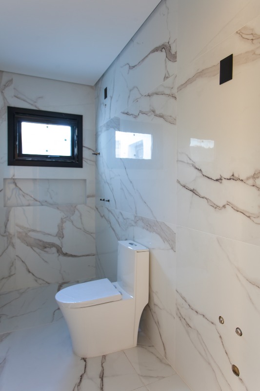 Casa em Condomínio à venda no Encosta do Sol: 