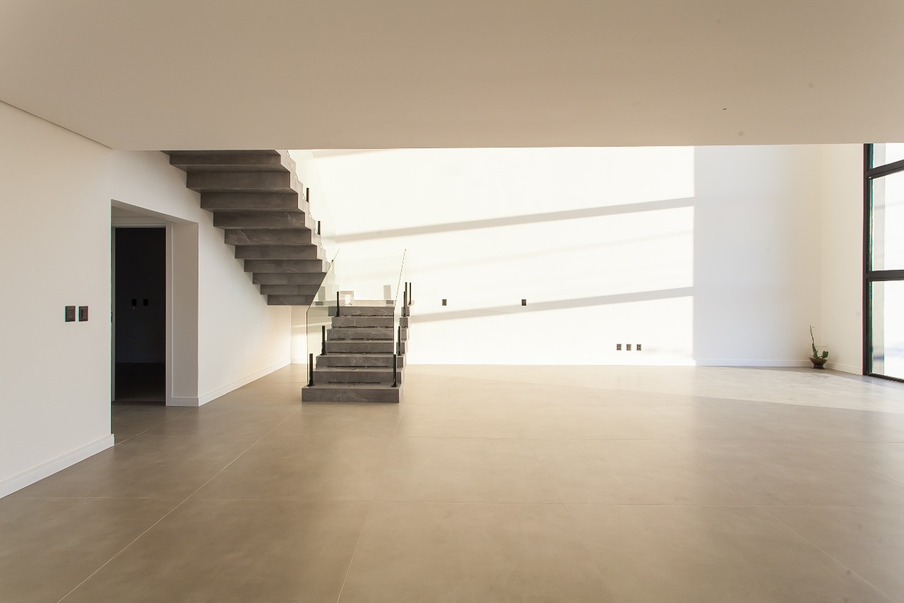 Casa em Condomínio à venda no Encosta do Sol: 