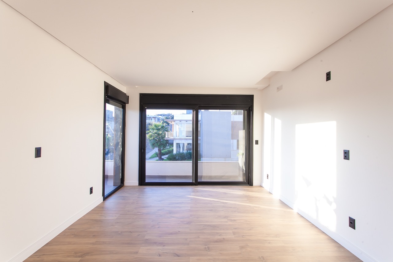 Casa em Condomínio à venda no Encosta do Sol: 