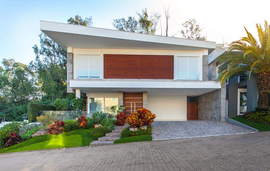 Casa em Condomínio à venda no Canudos: 