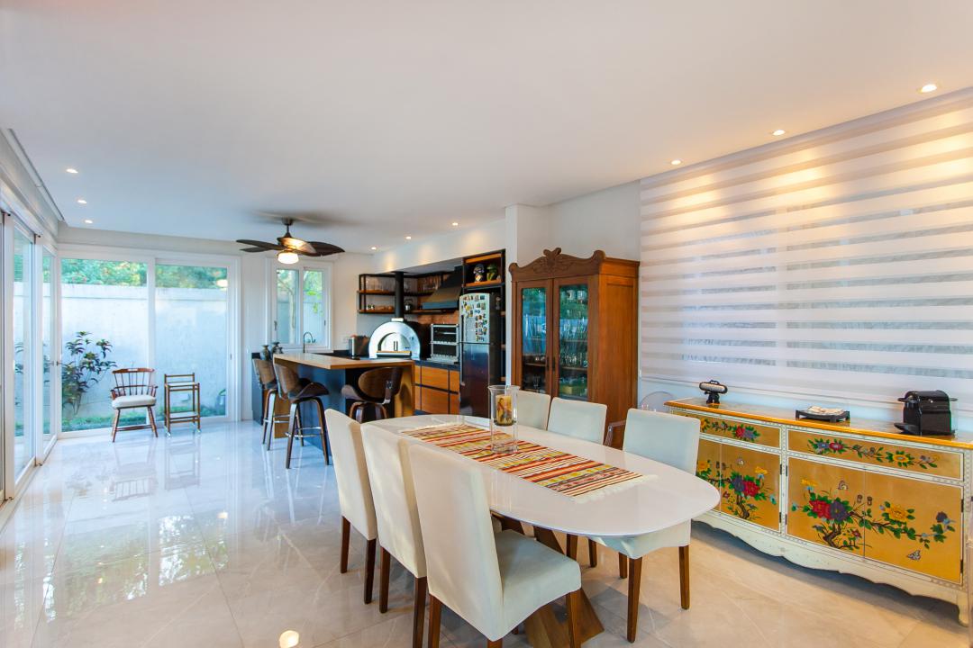 Casa em Condomínio à venda no Canudos: 