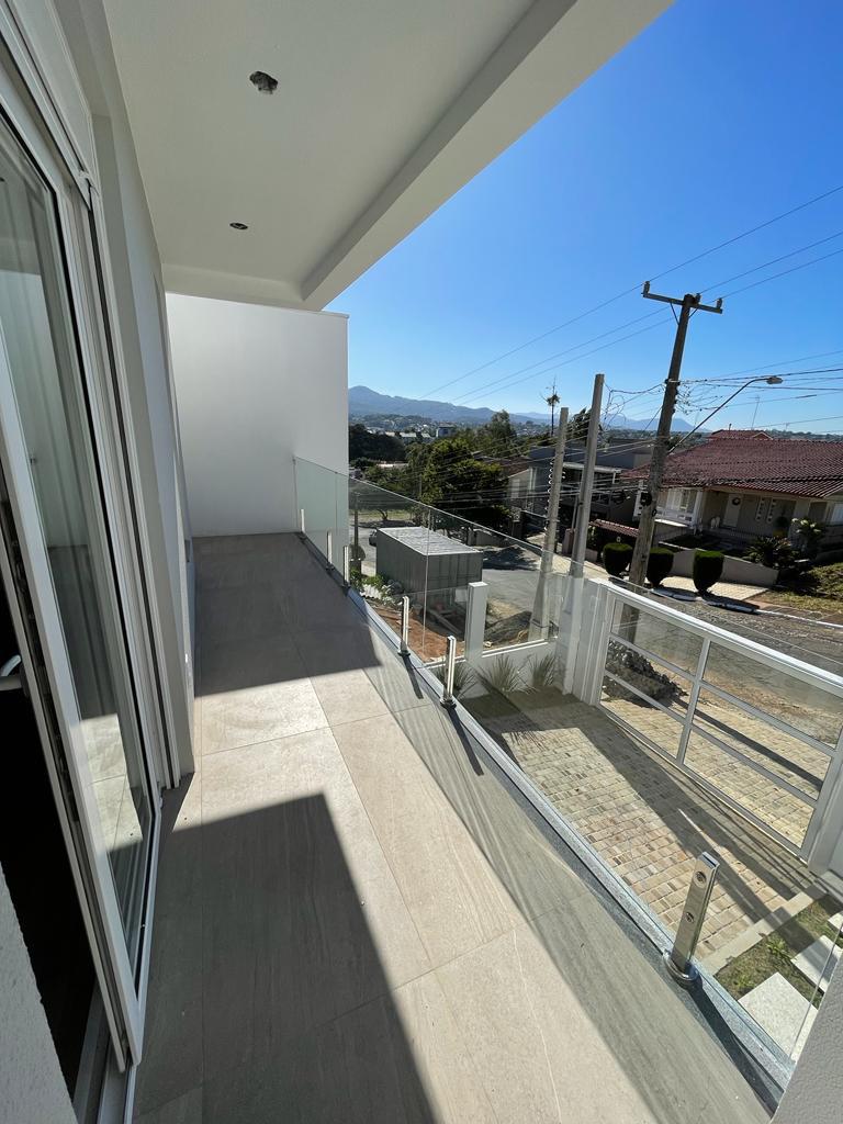 Casa à venda no Canudos: 