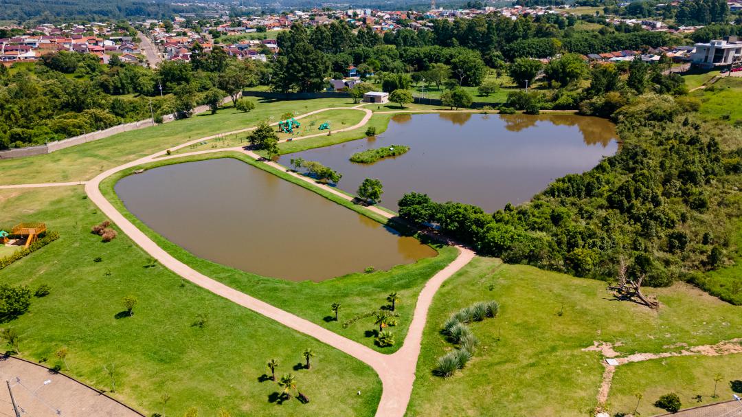 Casa em Condomínio à venda no Encosta do Sol: 