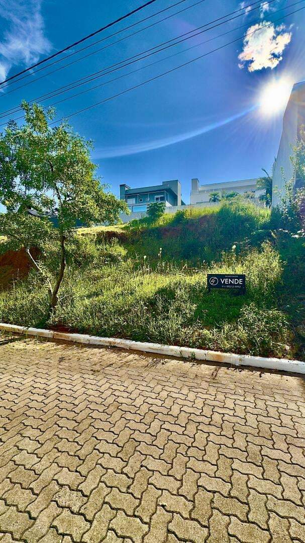 Terreno à venda no Jardim Mauá: 