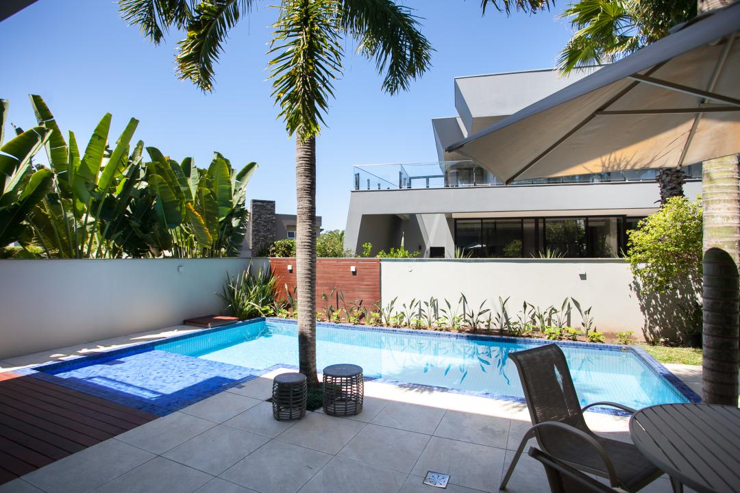 Casa em Condomínio à venda no Canudos: 