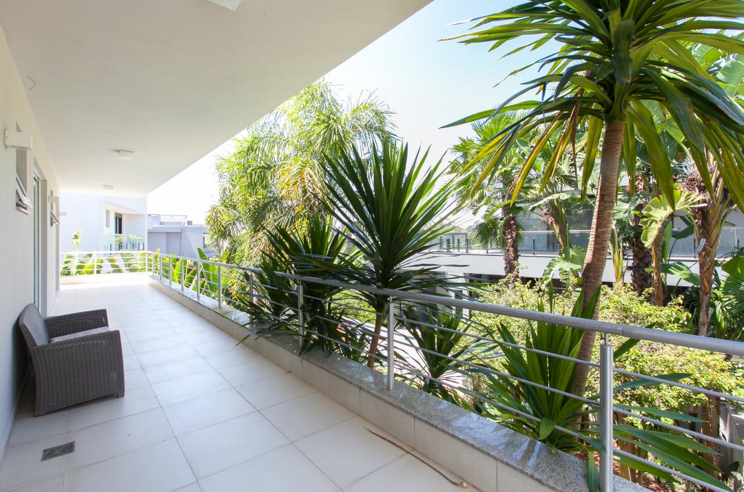 Casa em Condomínio à venda no Canudos: 