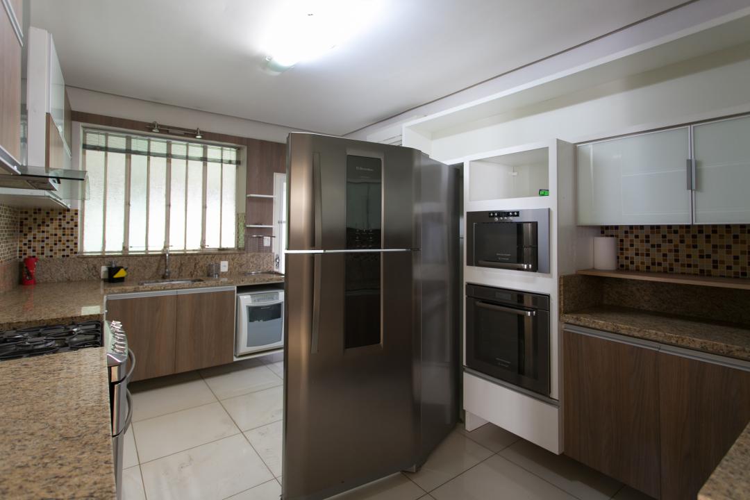 Casa Comercial à venda no Hamburgo Velho: 