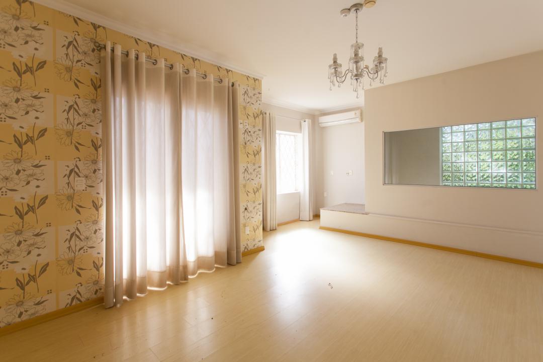 Casa Comercial à venda no Hamburgo Velho: 