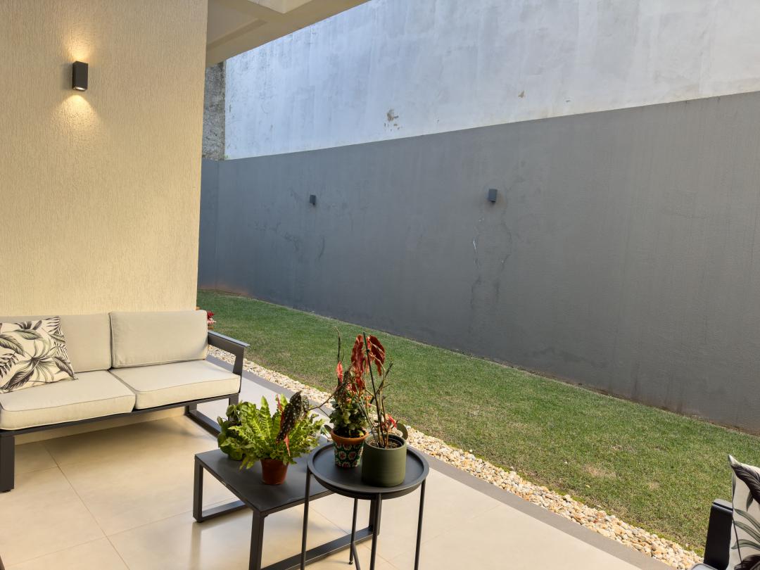 Casa em Condomínio à venda no Encosta do Sol: 