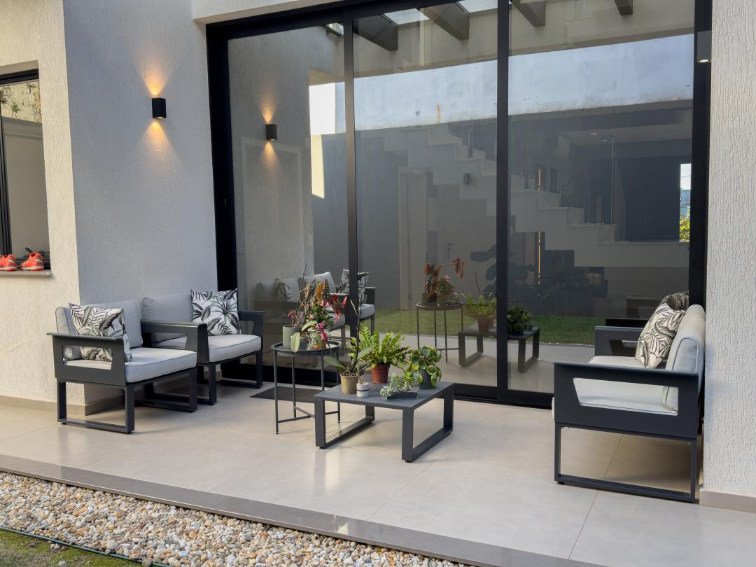 Casa em Condomínio à venda no Encosta do Sol: 