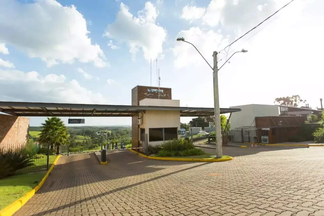 Terreno em Condomínio à venda no Encosta do Sol: 