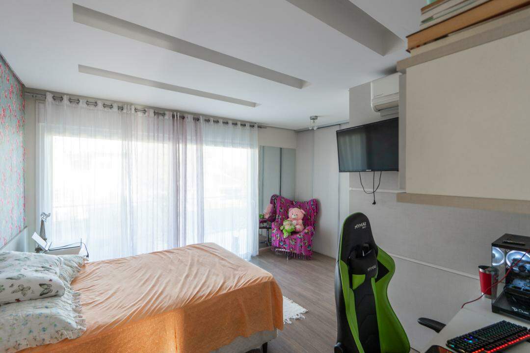 Casa em Condomínio à venda no Hamburgo Velho: 