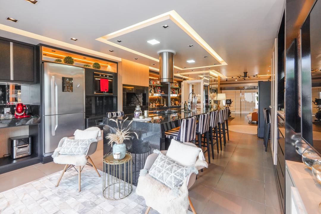 Casa à venda no Scharlau: 