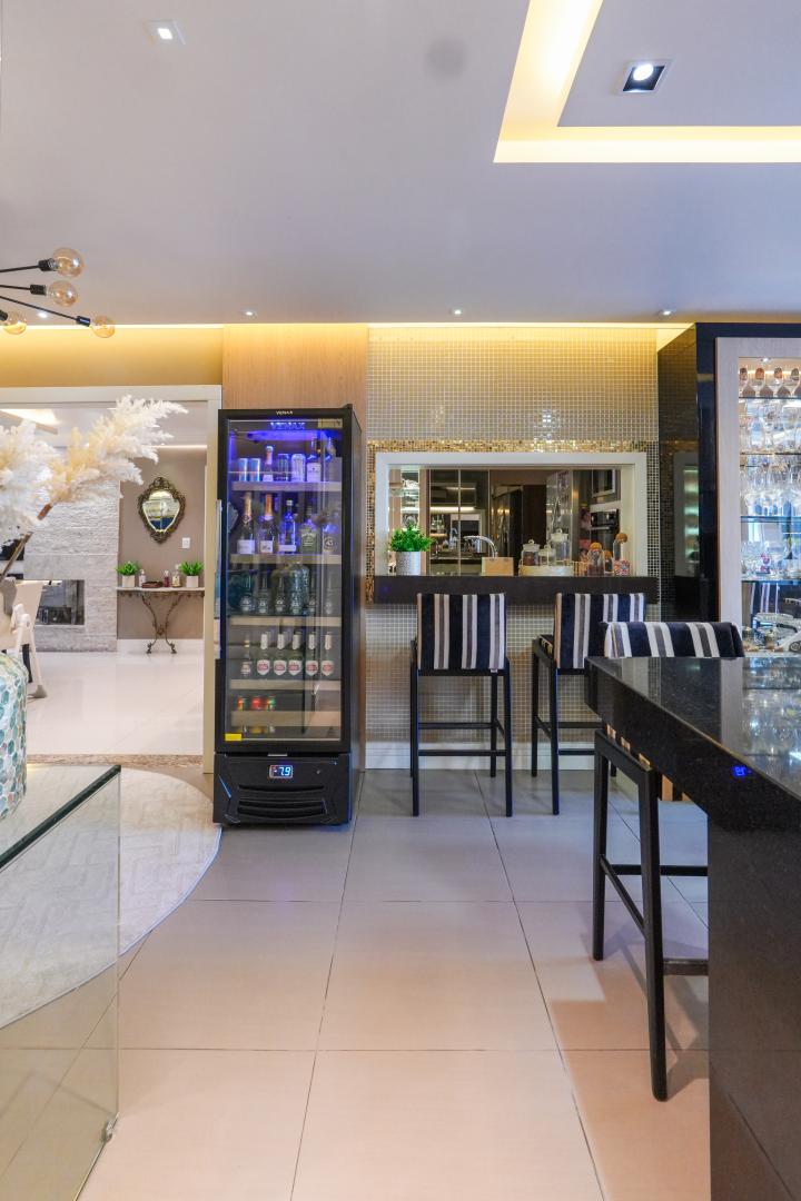 Casa à venda no Scharlau: 