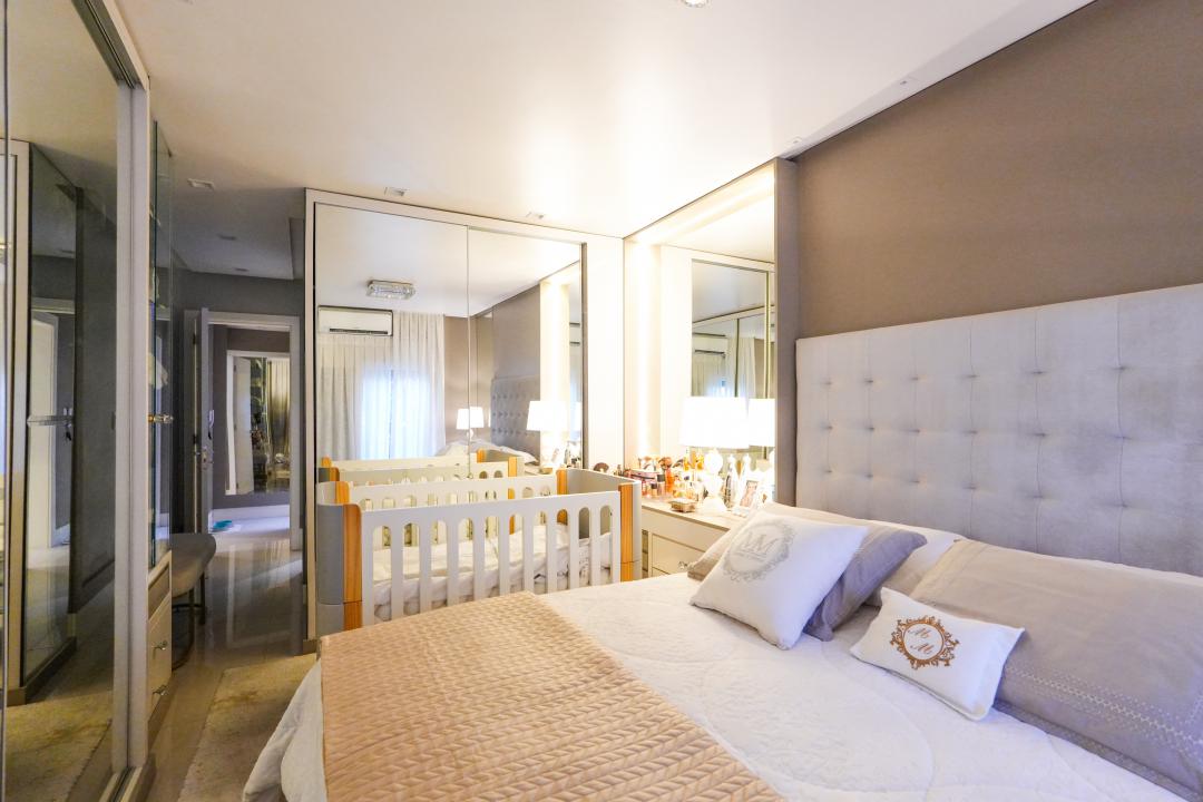 Casa à venda no Scharlau: 