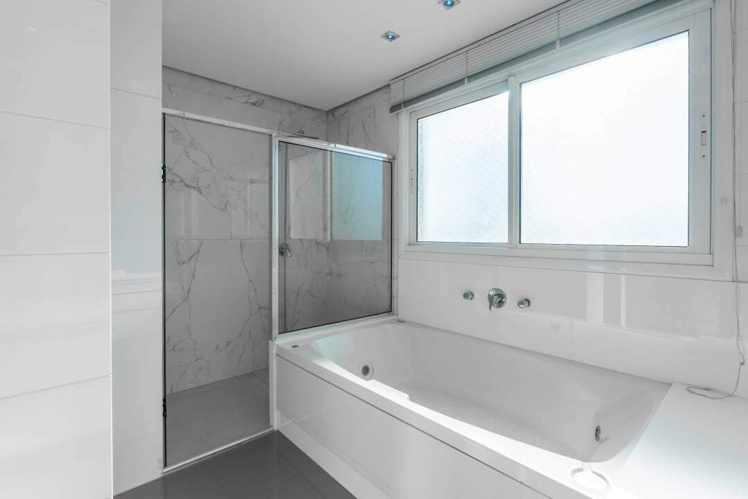 Apartamento Mobiliado à venda no Centro: 