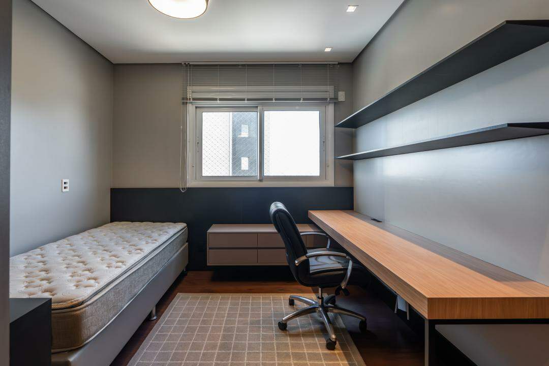 Apartamento Mobiliado à venda no Centro: 
