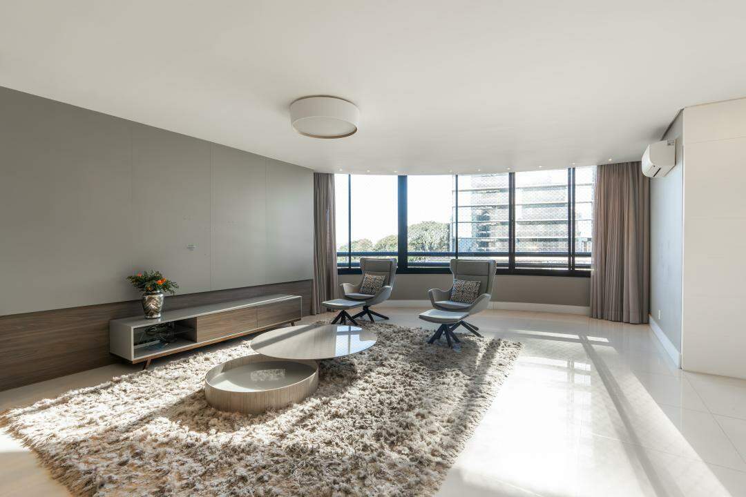 Apartamento Mobiliado à venda no Centro: 