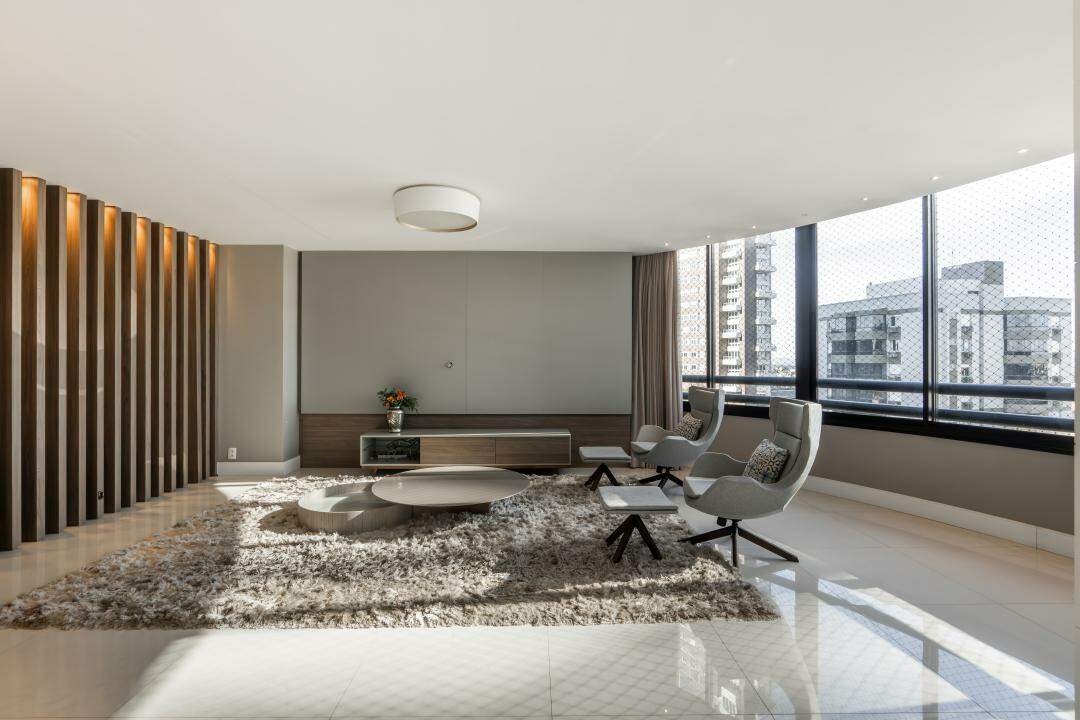 Apartamento Mobiliado à venda no Centro: 