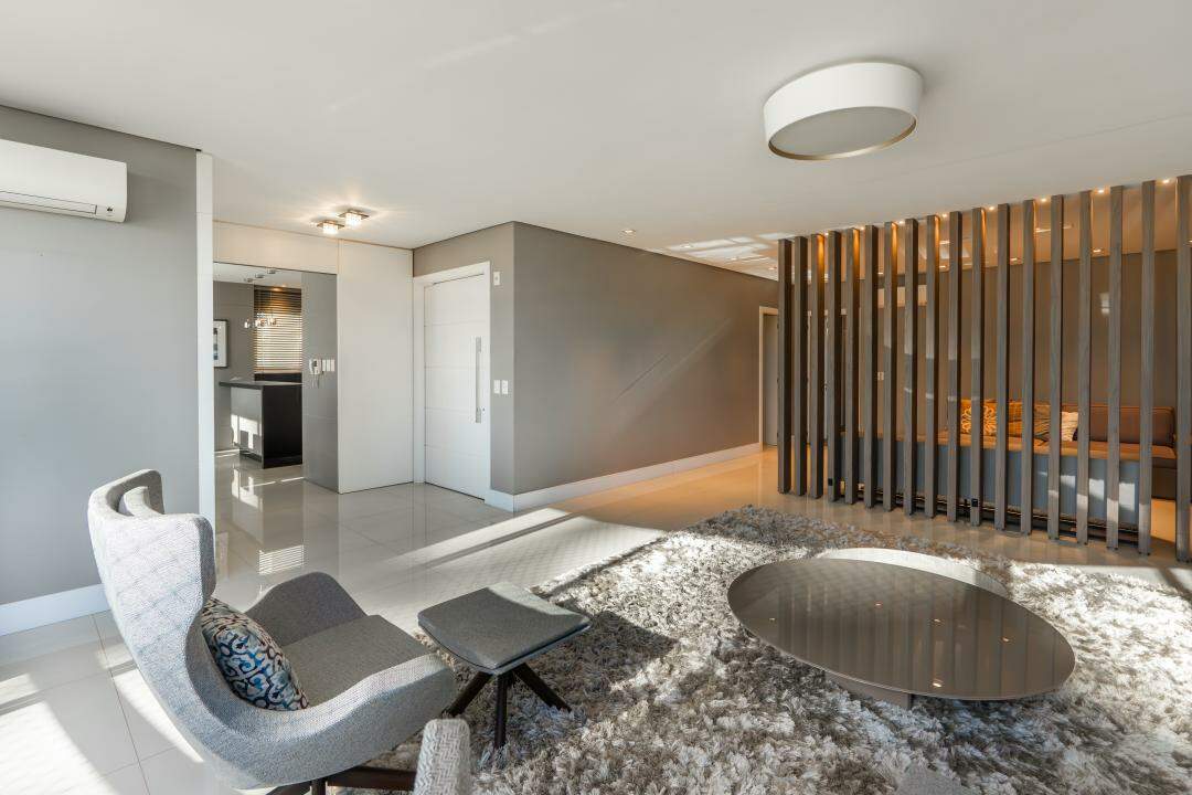 Apartamento Mobiliado à venda no Centro: 