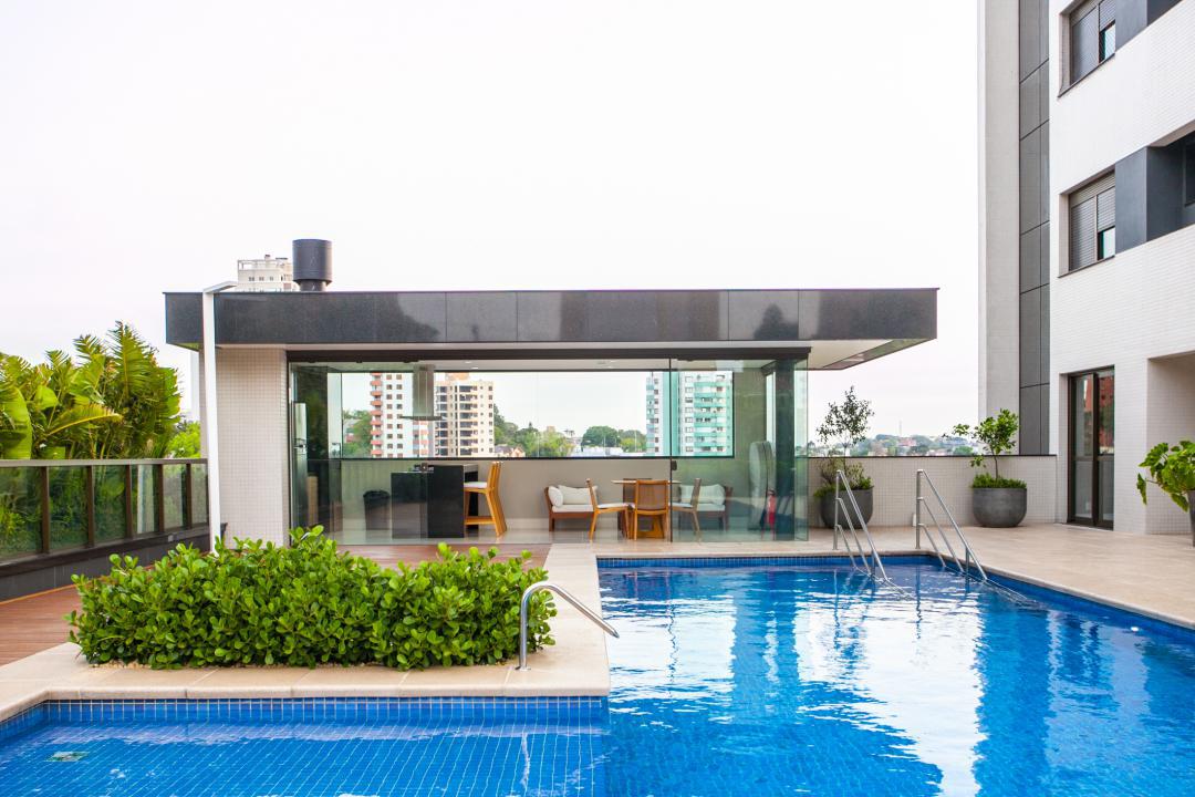 Apartamento Mobiliado à venda no Centro: 