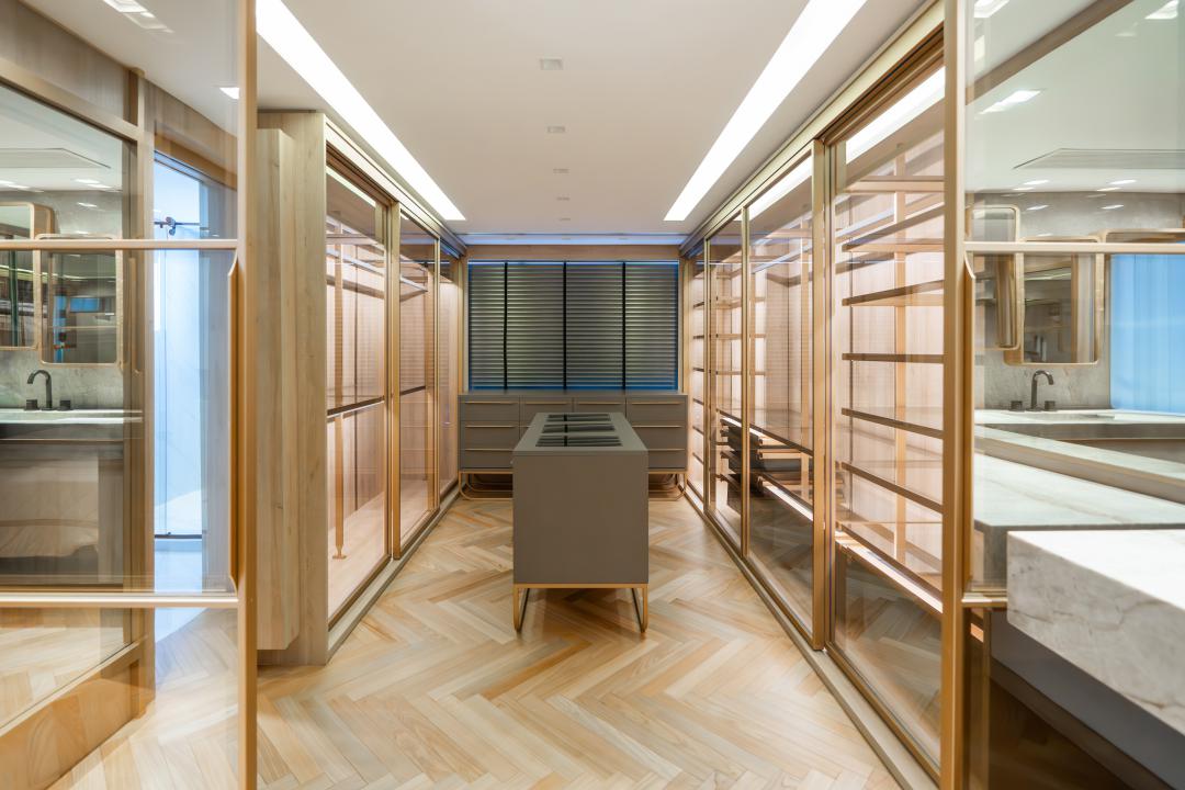 Apartamento Mobiliado à venda no Centro: 