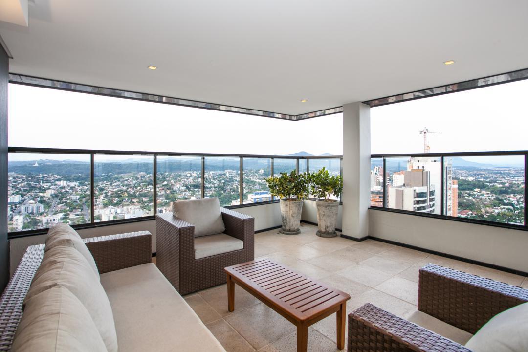 Apartamento Duplex à venda no Centro: 