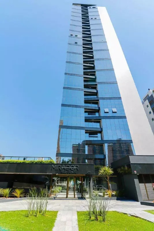 Apartamento Duplex à venda no Centro: 