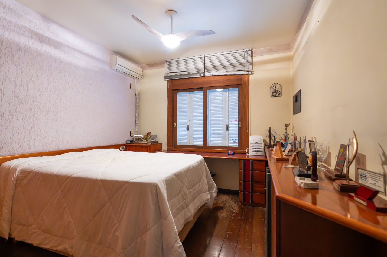 Apartamento Mobiliado à venda no Centro: 