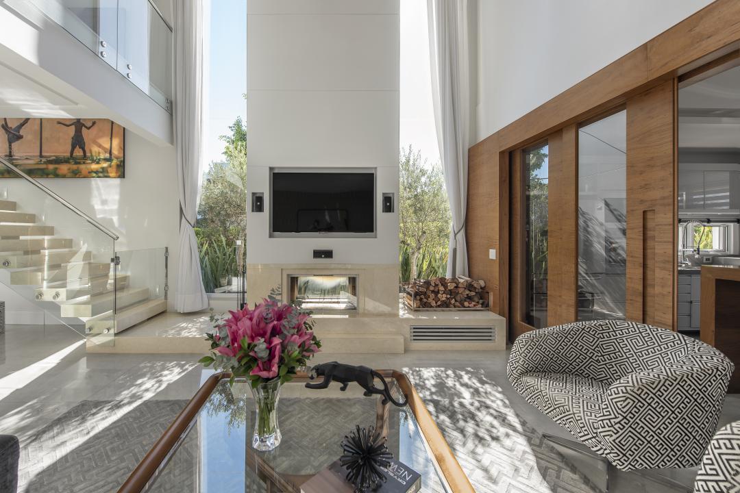 Casa em Condomínio à venda no Hamburgo Velho: 