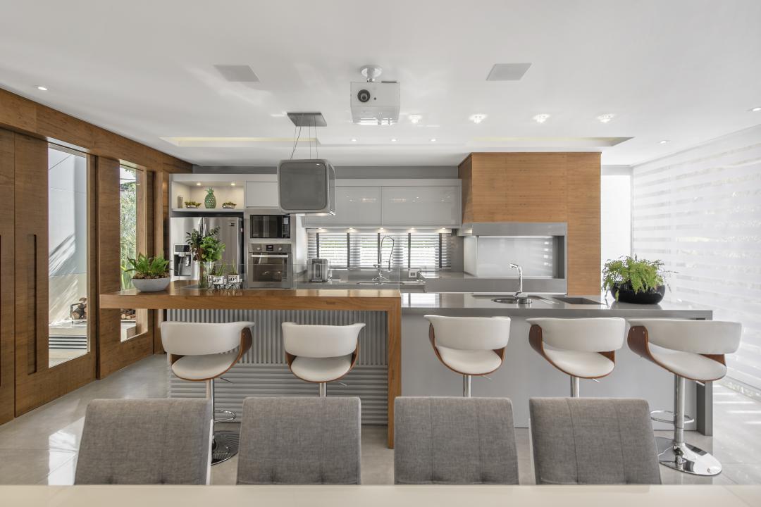 Casa em Condomínio à venda no Hamburgo Velho: 